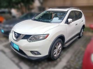 日产奇骏2014款2.0LCVT舒适版2WD