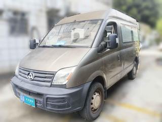 上汽大通MAXUS新途V802015款 2.5T 手動傲運通版短軸中頂