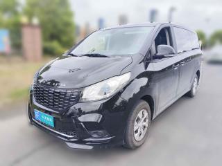 上汽大通MAXUS大通G102023款 改款 2.0L 手動多功能版 汽油 7座