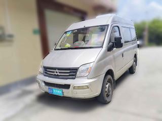 上汽大通MAXUS新途V802011款 2.5T 短軸中頂運杰版