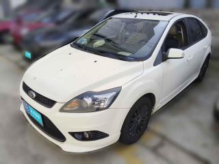 福特福克斯2013款 两厢经典 1.8L 手动时尚型