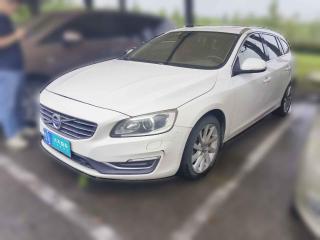 沃爾沃沃爾沃V602015款 T5 智逸版