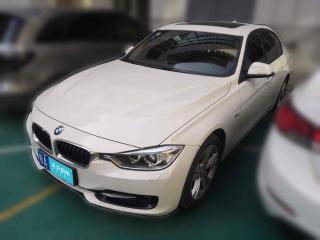 寶馬寶馬3系2014款320i運動設計套裝