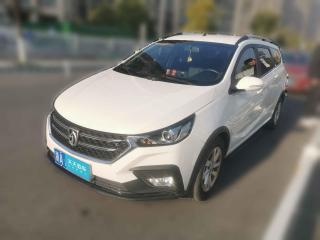 寶駿寶駿310W2018款1.5L自動(dòng)時(shí)尚型國(guó)V