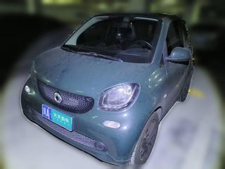 smartsmart fortwo2015款 1.0L 52千瓦硬頂激情版