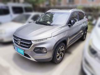 宝骏宝骏5102017款 1.5L 自动豪华型