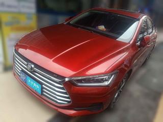 比亞迪秦Pro2020款超越版1.5TI自動旗艦型