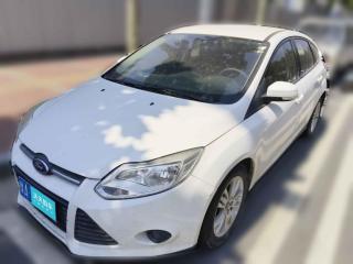 福特福克斯2012款 两厢 1.6L 自动舒适型