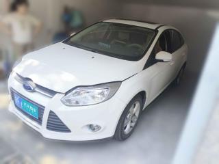 福特福克斯2012款 三廂 1.6L 自動風(fēng)尚型