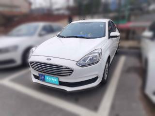 福特福睿斯2019款 1.5L 手动质享型