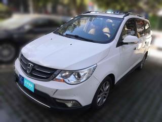 宝骏宝骏7302014款1.5L手动豪华型7座