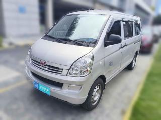 五菱汽车五菱荣光S2021款 1.2L基本型5座LSI