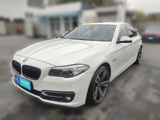 宝马宝马5系2014款525Li豪华设计套装