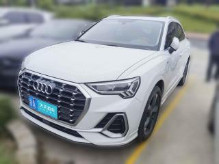 奥迪奥迪Q32019款 40 TFSI 时尚动感型