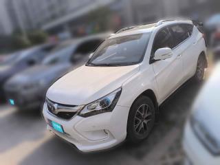 比亞迪宋2016款蓋世版1.5TI手動精英型