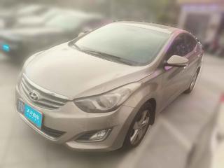 現(xiàn)代朗動2012款 1.6L 自動尊貴型