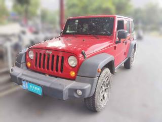 Jeep牧马人2015款 3.6L Rubicon 四门版