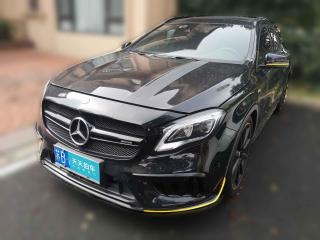 奔馳奔馳GLAAMG2017款AMGGLA454MATIC暗夜雷霆限量版