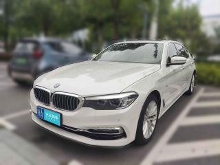 寶馬寶馬5系2018款 改款 530Li 領(lǐng)先型 豪華套裝