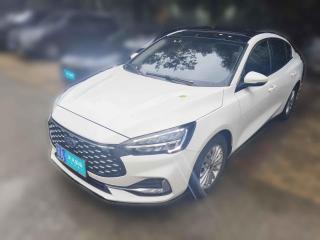 福特福克斯2021款 三廂 EcoBoost 180 自動鋒潮型