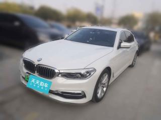 寶馬寶馬5系新能源2019款530Le豪華套裝