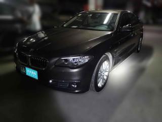 寶馬寶馬5系2014款525Li豪華設計套裝