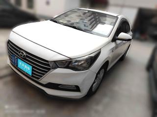 現(xiàn)代悅納2016款1.4L自動(dòng)炫酷版GLS