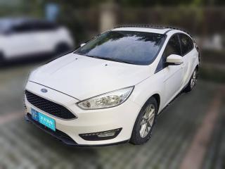 福特福克斯2017款 两厢 1.6L 自动风尚型智行版