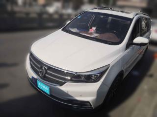 寶駿寶駿7302017款 1.5T 手動豪華型 7座