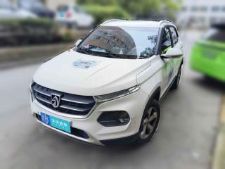 宝骏宝骏5102017款 1.5L 手动时尚型