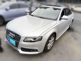 奥迪奥迪A4L2012款 2.0 TFSI 自动标准型