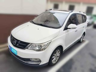 宝骏宝骏7302016款 1.5L 手动豪华型 7座