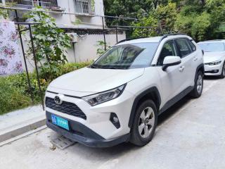 丰田RAV4荣放2021款 2.0L CVT两驱都市版