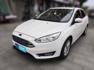 福特福克斯2015款三廂1.6L手動風尚型