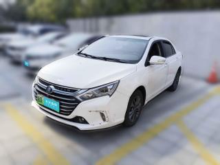 比亚迪秦新能源2017款 1.5T 尊贵型