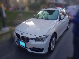 宝马宝马3系2014款320i运动设计套装