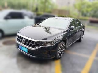 大眾帕薩特2022款 330TSI 豪華版