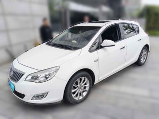 别克英朗2013款 XT 1.6L 自动时尚版