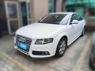 奧迪奧迪A4L2012款 2.0 TFSI 自動(dòng)標(biāo)準(zhǔn)型