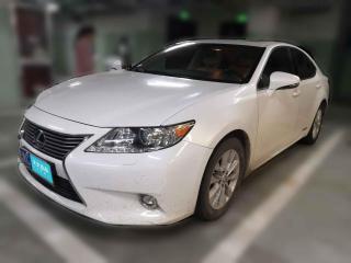 雷克薩斯雷克薩斯ES2013款 300h 精英版