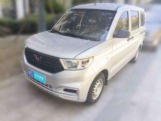 五菱汽车五菱宏光V2022款 1.5L劲取版电动助力LAR