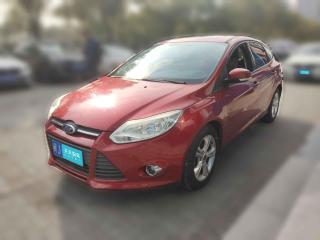 福特福克斯2012款两厢1.6L自动风尚型