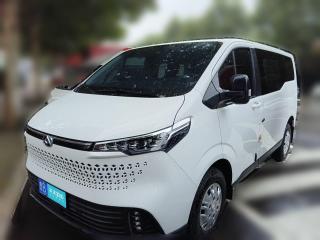 上汽大通MAXUS新途V702023款 2.0T 精英版 手動短軸低頂 5/6座(125Ps)