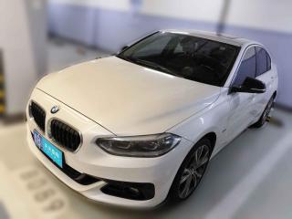 寶馬寶馬1系2017款 120i 設計套裝型