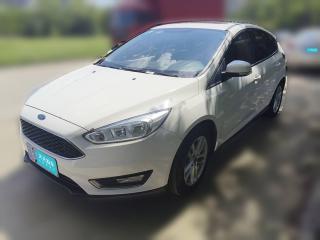 福特福克斯2017款 两厢 1.6L 自动风尚型智行版