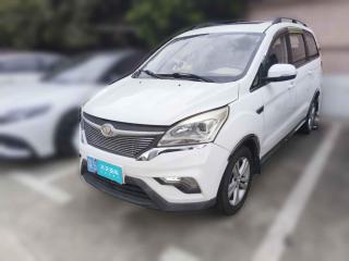 北汽幻速北汽幻速H32015款 1.5L 手動(dòng)豪華型