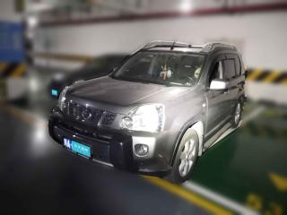 日产奇骏2010款2.5L手动豪华版4WD