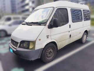 福特經典全順2013款 2.8T柴油物流型短軸中頂JX493ZLQ4