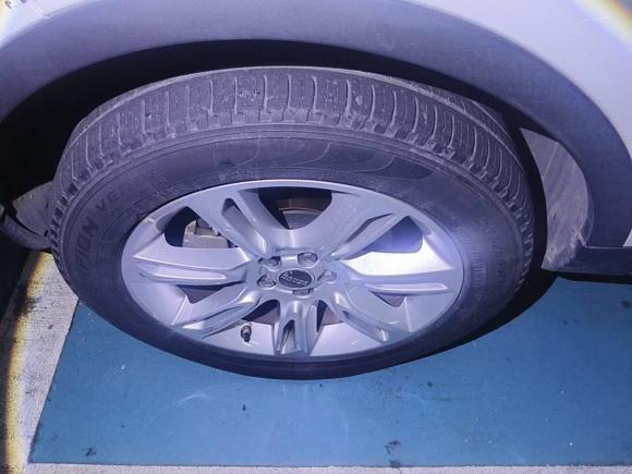 [深圳·粤B] 二手路虎揽胜极光2016款 2.0T SE PLUS 智享版