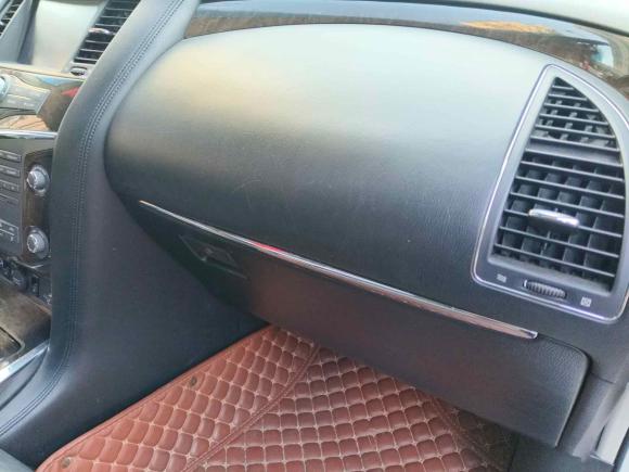 [青岛·鲁B] 二手英菲尼迪英菲尼迪QX802013款 5.6L 4WD